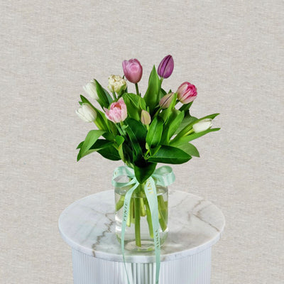 Sweet Bloom - 10 stem Vase