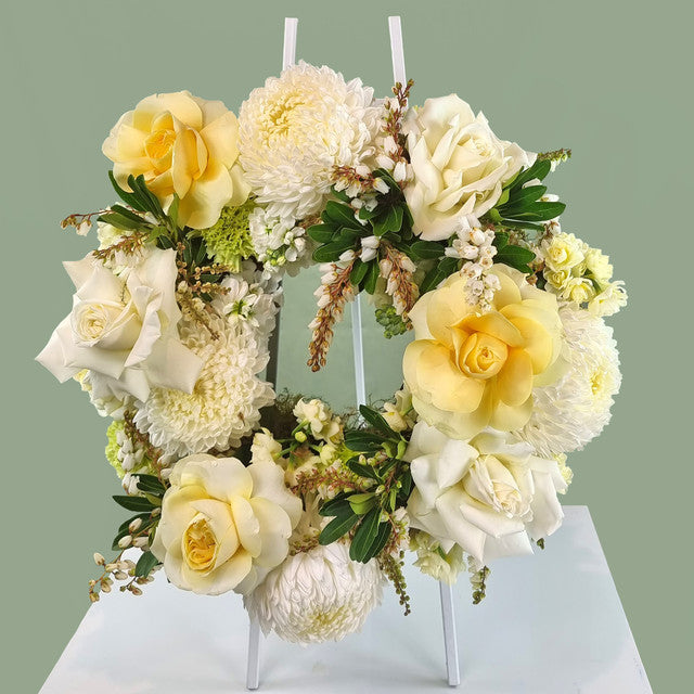 Garden Tribute Wreath - Cream 30cm