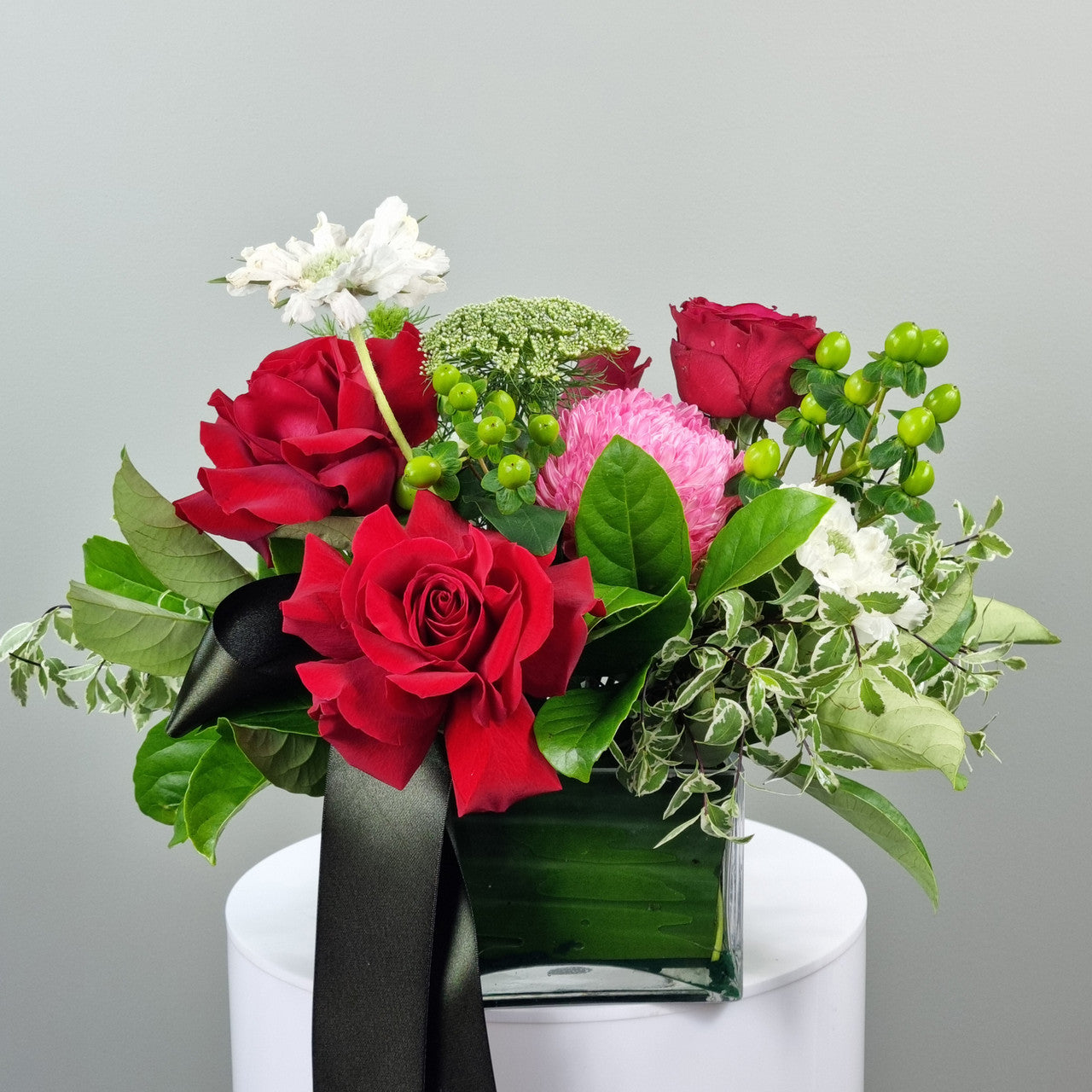 Yuletide Table Arrangement