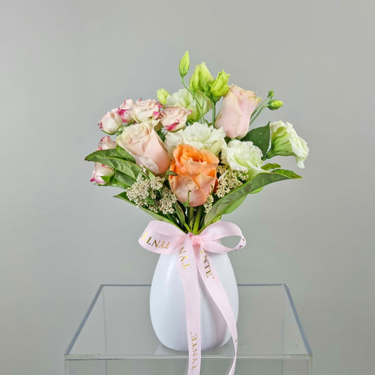 Mini Garden Posy Vase in ceramic